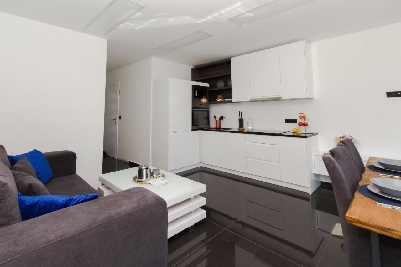 Alexandra Apartments Tribunj  Luaran gambar